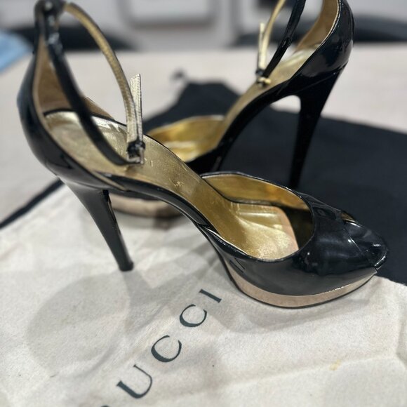 Gucci Black Patent Leather Gold Platform Pumps EU IT 36 / US 6 - Picture 4 of 7